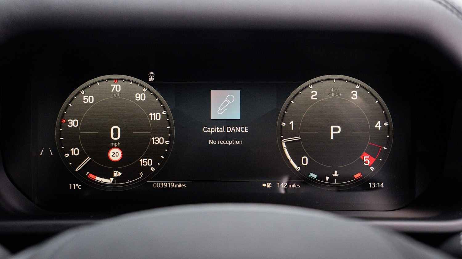 Used Land Rover Defender 2025 for sale - 76842118: Photo 21