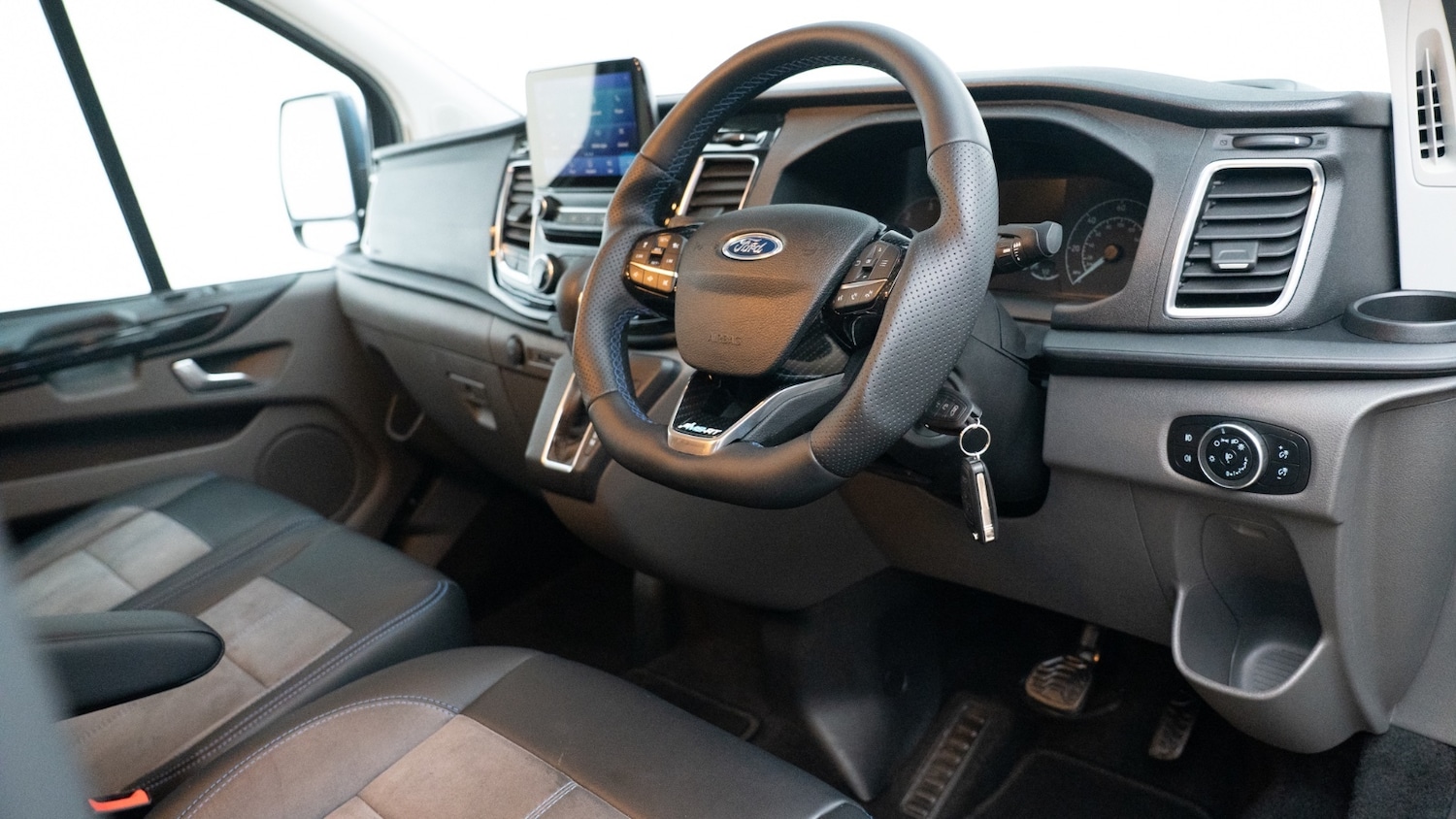 Used Ford Transit Custom 2023 for sale - 76452238: Photo 3