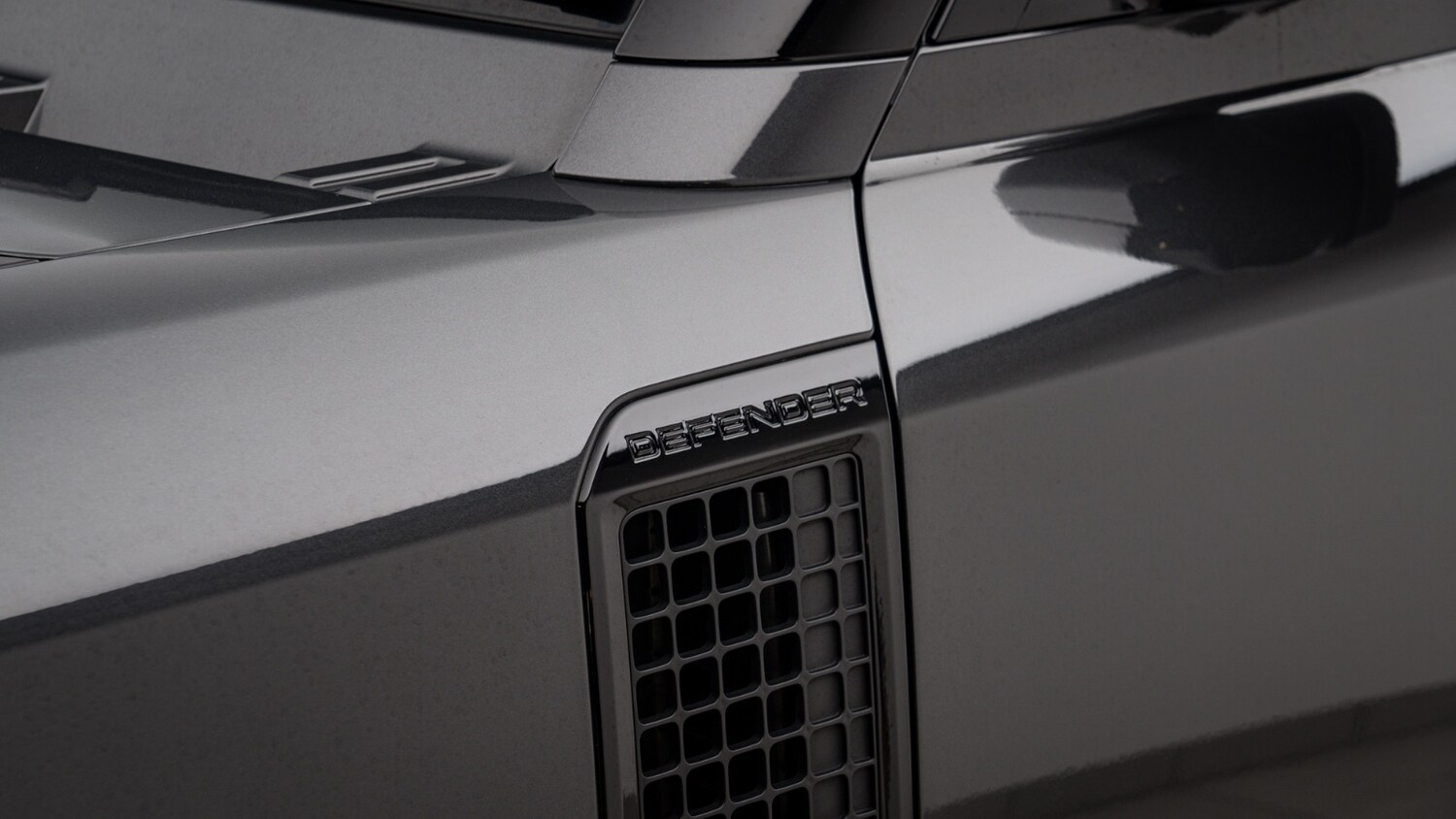 Used Land Rover Defender 2023 for sale - 77988430: Photo 32