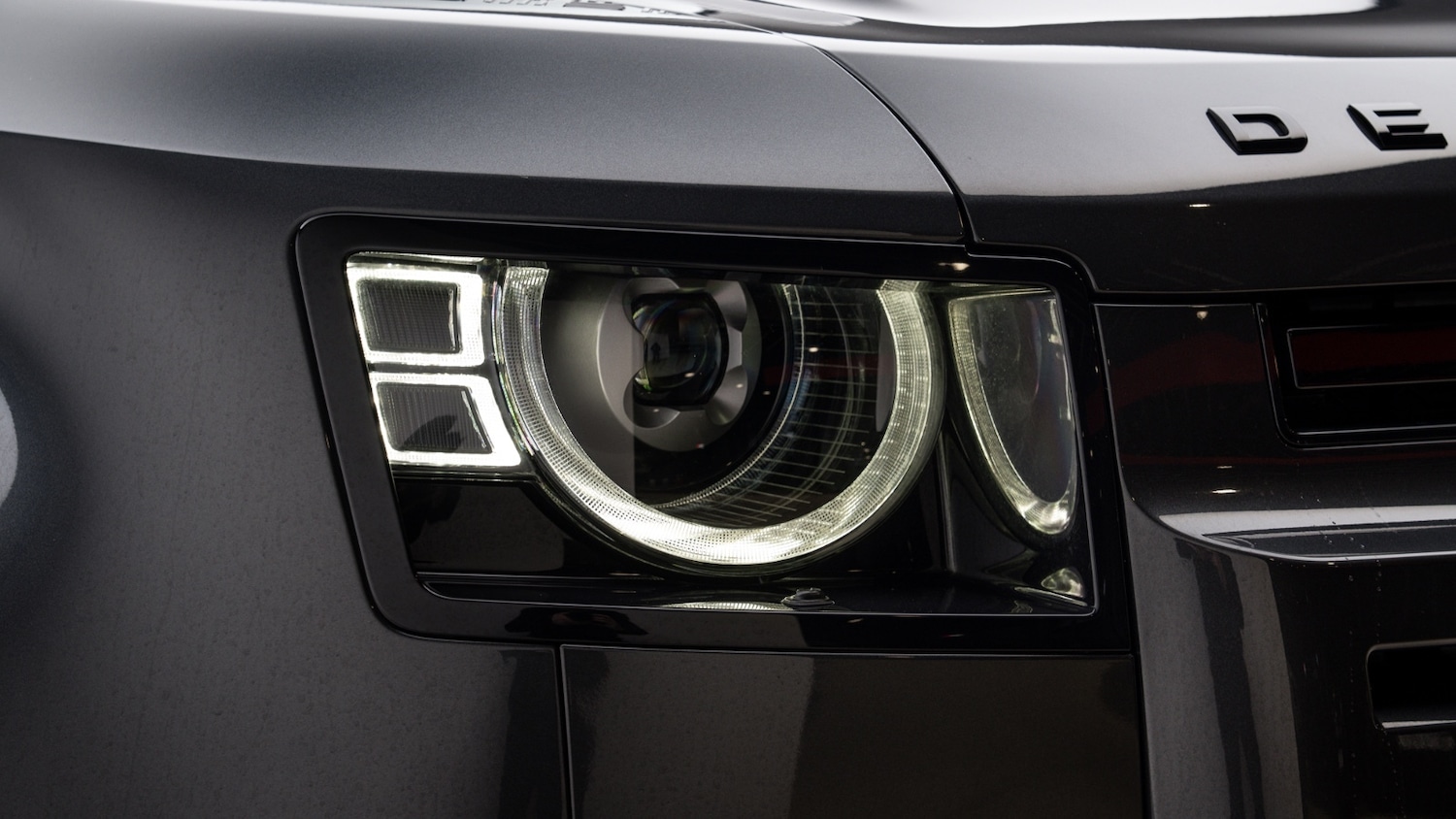 Used Land Rover Defender 2023 for sale - 77988430: Photo 34