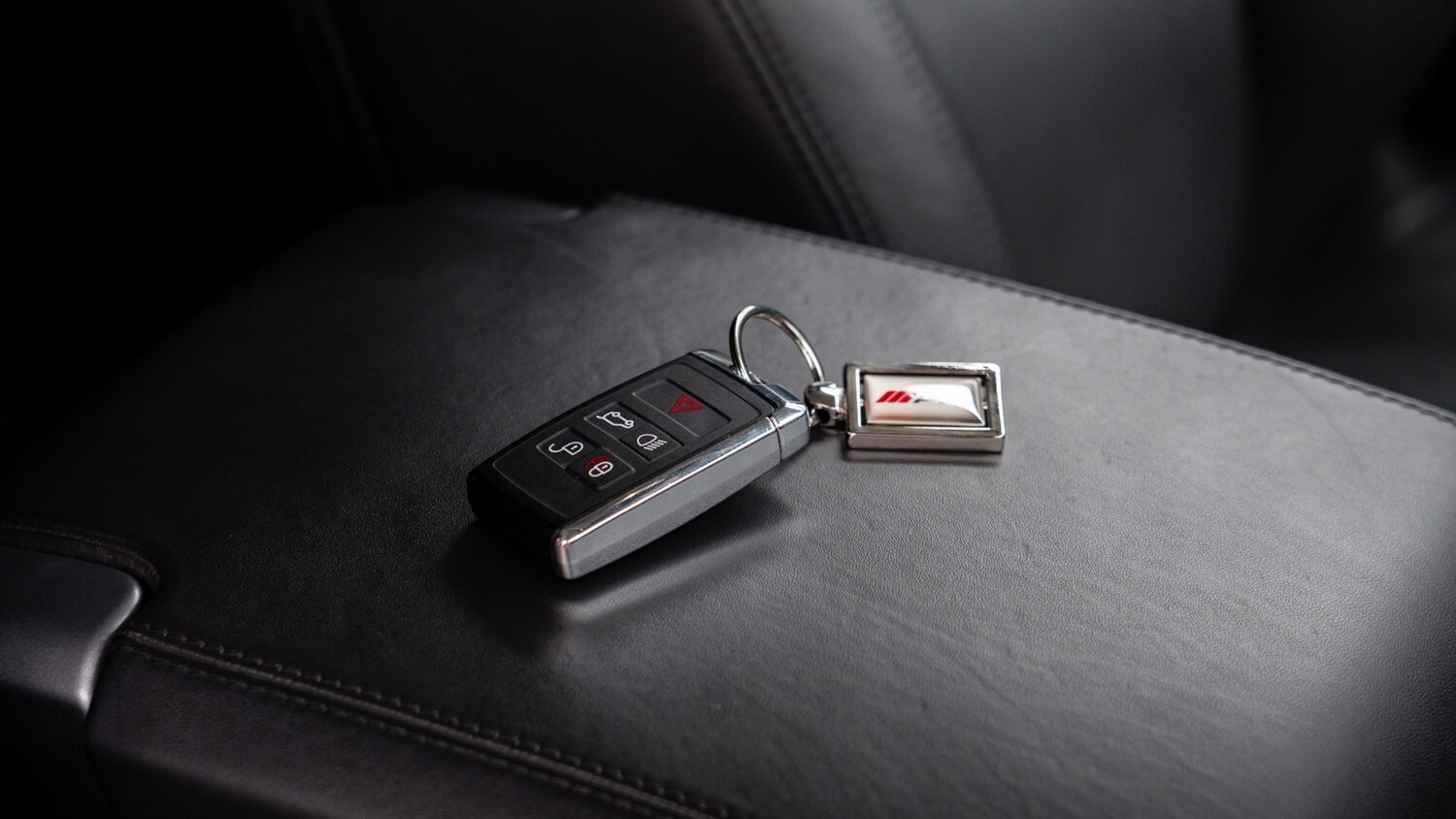 Used Land Rover Defender 2023 for sale - 77988430: Photo 39