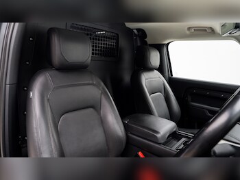 Used Land Rover Defender 2023 for sale - 77988430: Photo