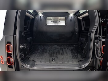 Used Land Rover Defender 2023 for sale - 77988430: Photo