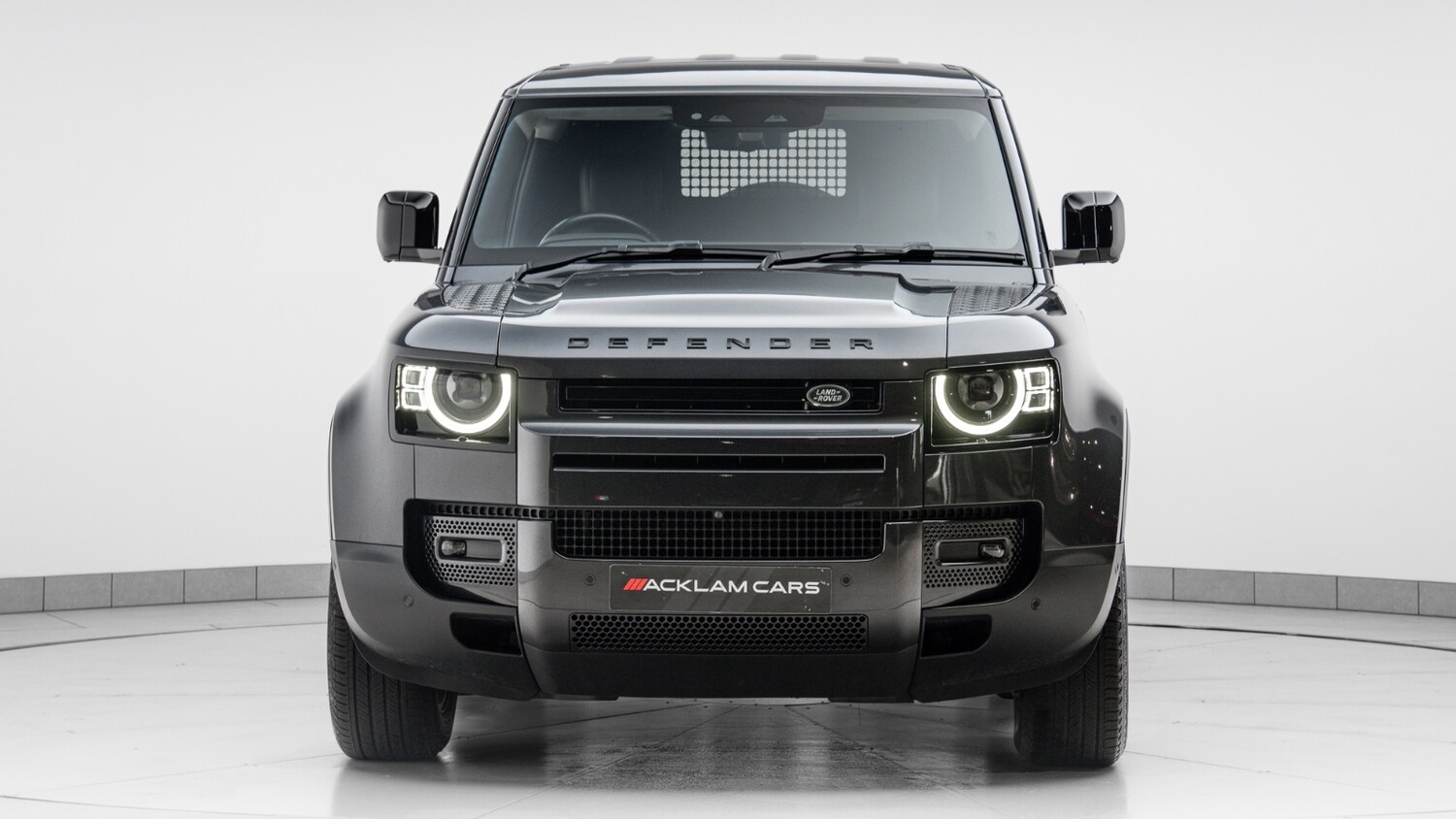 Used Land Rover Defender 2023 for sale - 77988430: Photo 5