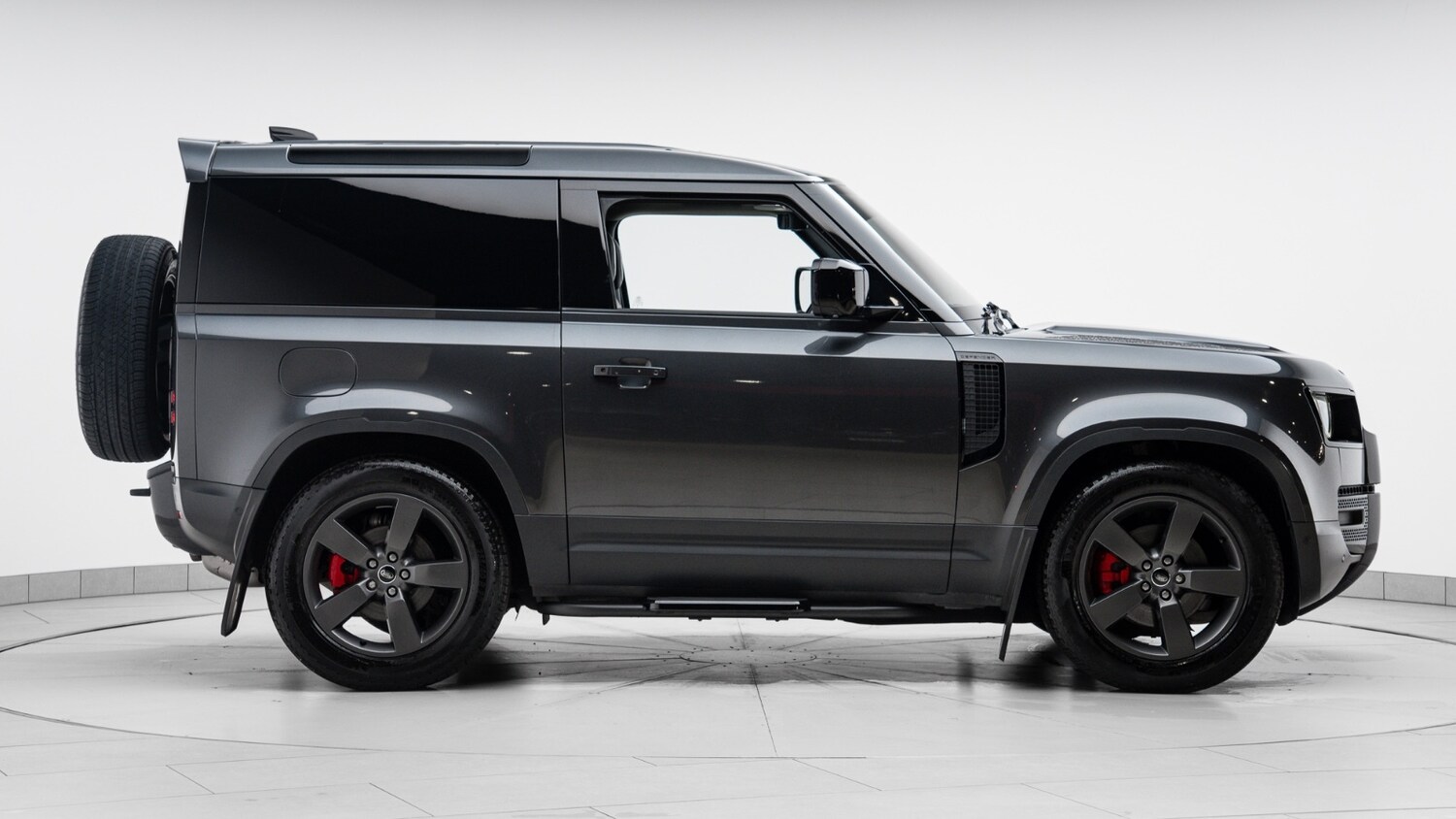 Used Land Rover Defender 2023 for sale - 77988430: Photo 6