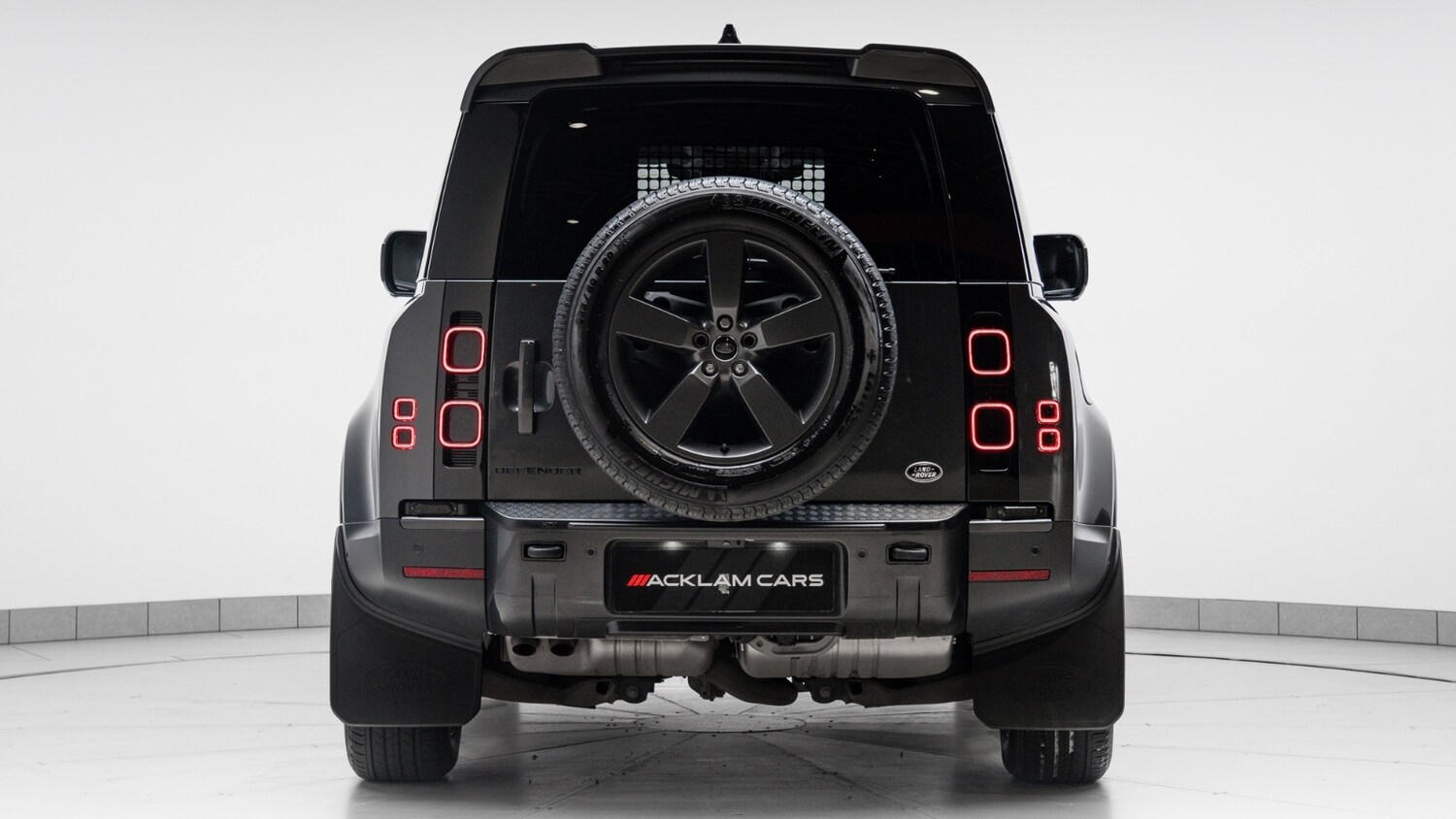 Used Land Rover Defender 2023 for sale - 77988430: Photo 8