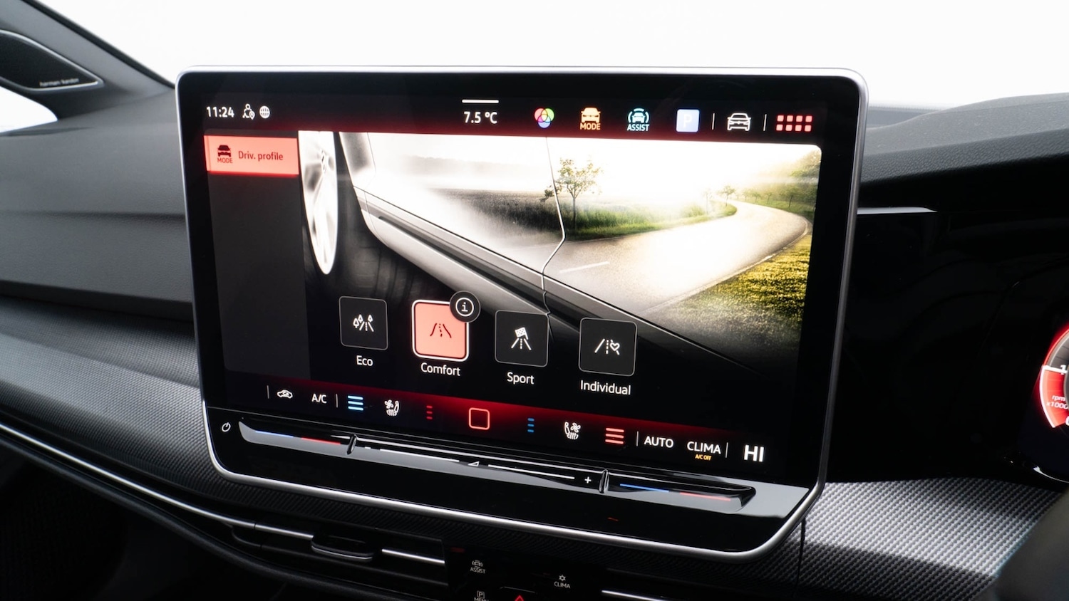 Used Volkswagen Golf 2025 for sale - 76615075: Photo 25