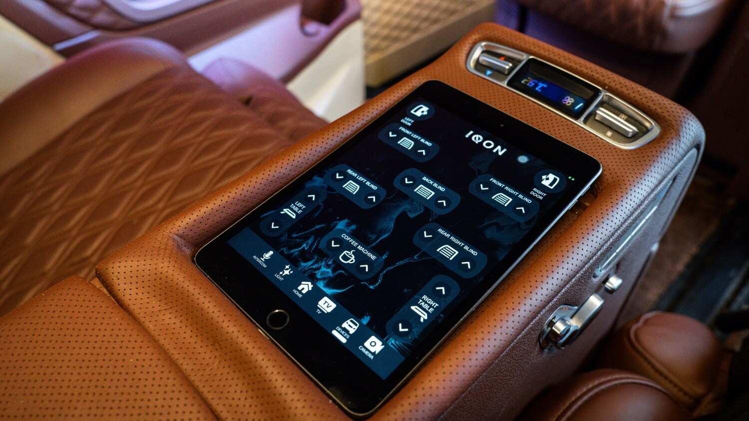 Used Mercedes-Benz V-Class 2023 for sale - 77366899: Photo 11