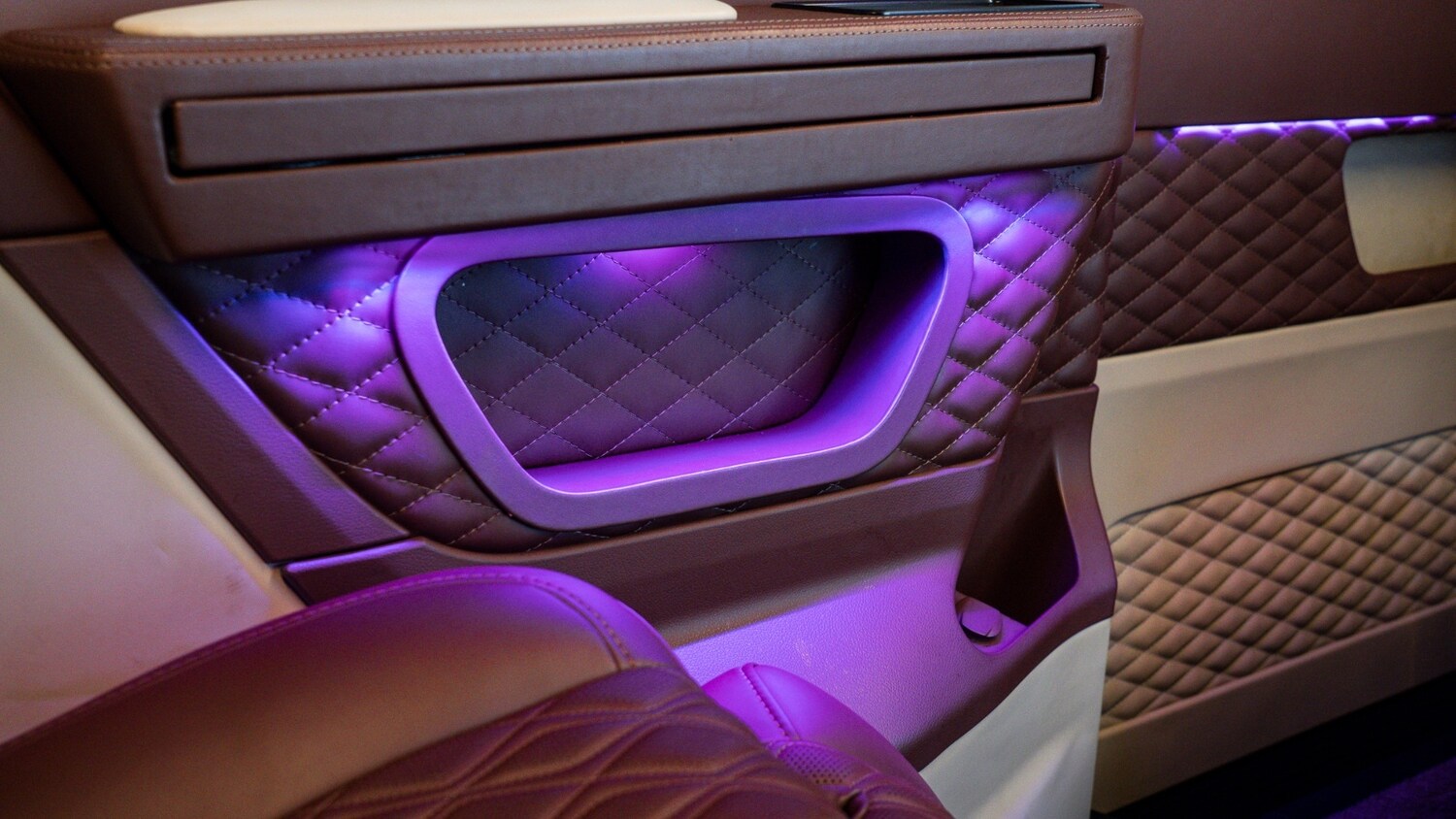 Used Mercedes-Benz V-Class 2023 for sale - 77366899: Photo 21