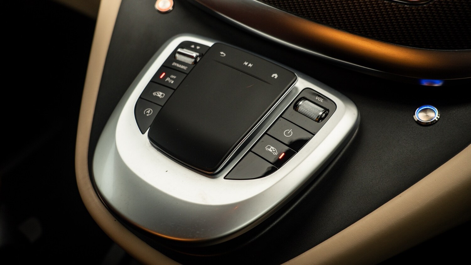 Used Mercedes-Benz V-Class 2023 for sale - 77366899: Photo 32