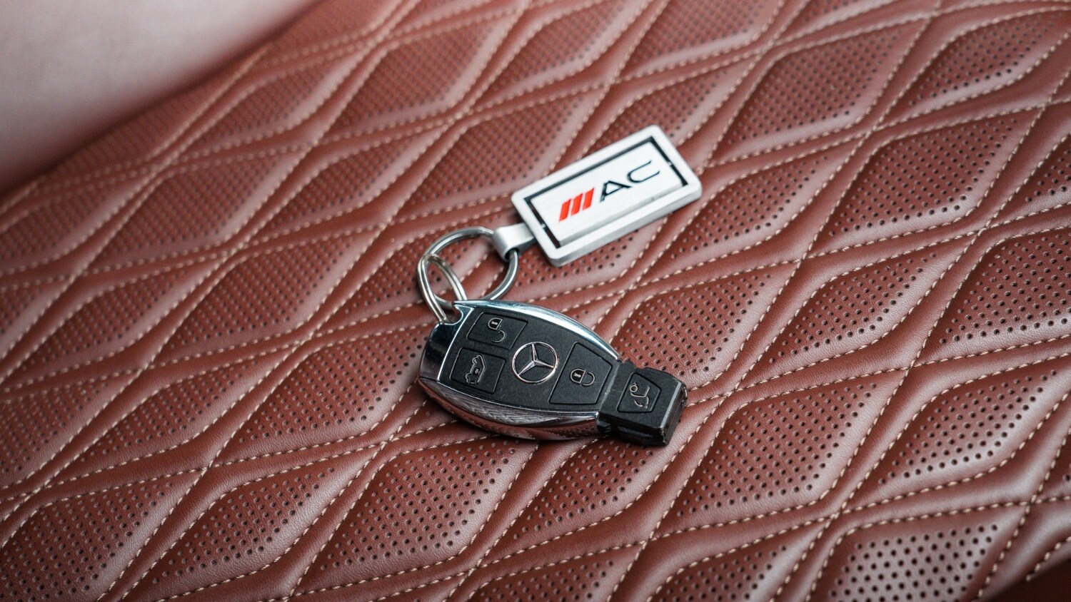 Used Mercedes-Benz V-Class 2023 for sale - 77366899: Photo 44