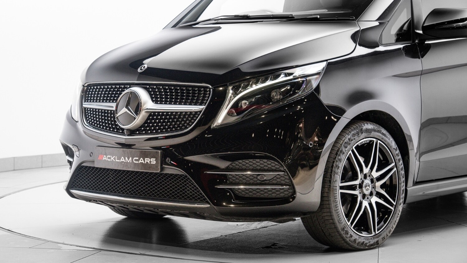 Used Mercedes-Benz V-Class 2023 for sale - 77366899: Photo 48