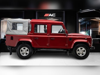 Used Land Rover Defender 2014 for sale - 79205900: Photo