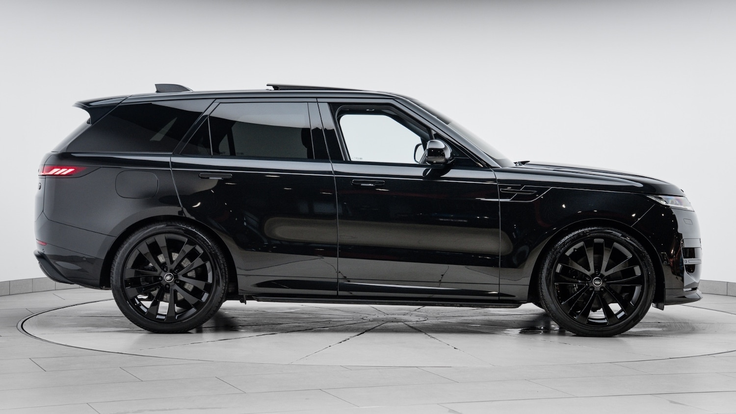 Used Land Rover Range Rover Sport 2023 for sale - 78108530: Photo 5