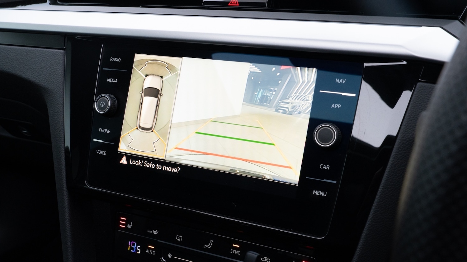 Used Volkswagen Arteon 2023 for sale - 77618965: Photo 16