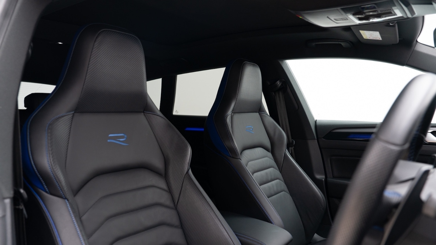 Used Volkswagen Arteon 2023 for sale - 77618965: Photo 3