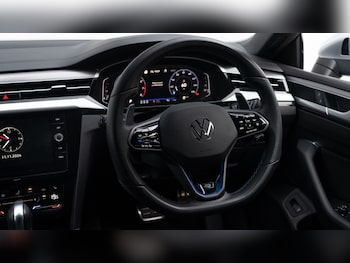 Used Volkswagen Arteon 2023 for sale - 77618965: Photo