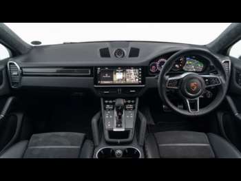 Used Porsche Cayenne 2022 for sale - 74834385: Photo