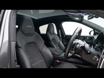 Used Porsche Cayenne 2022 for sale - 74834385: Photo