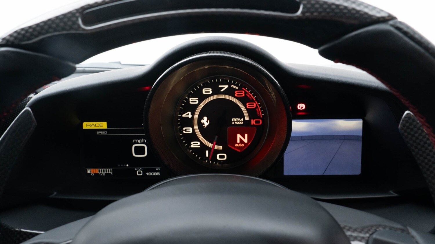 Used Ferrari 488 2018 for sale - 76161371: Photo 23