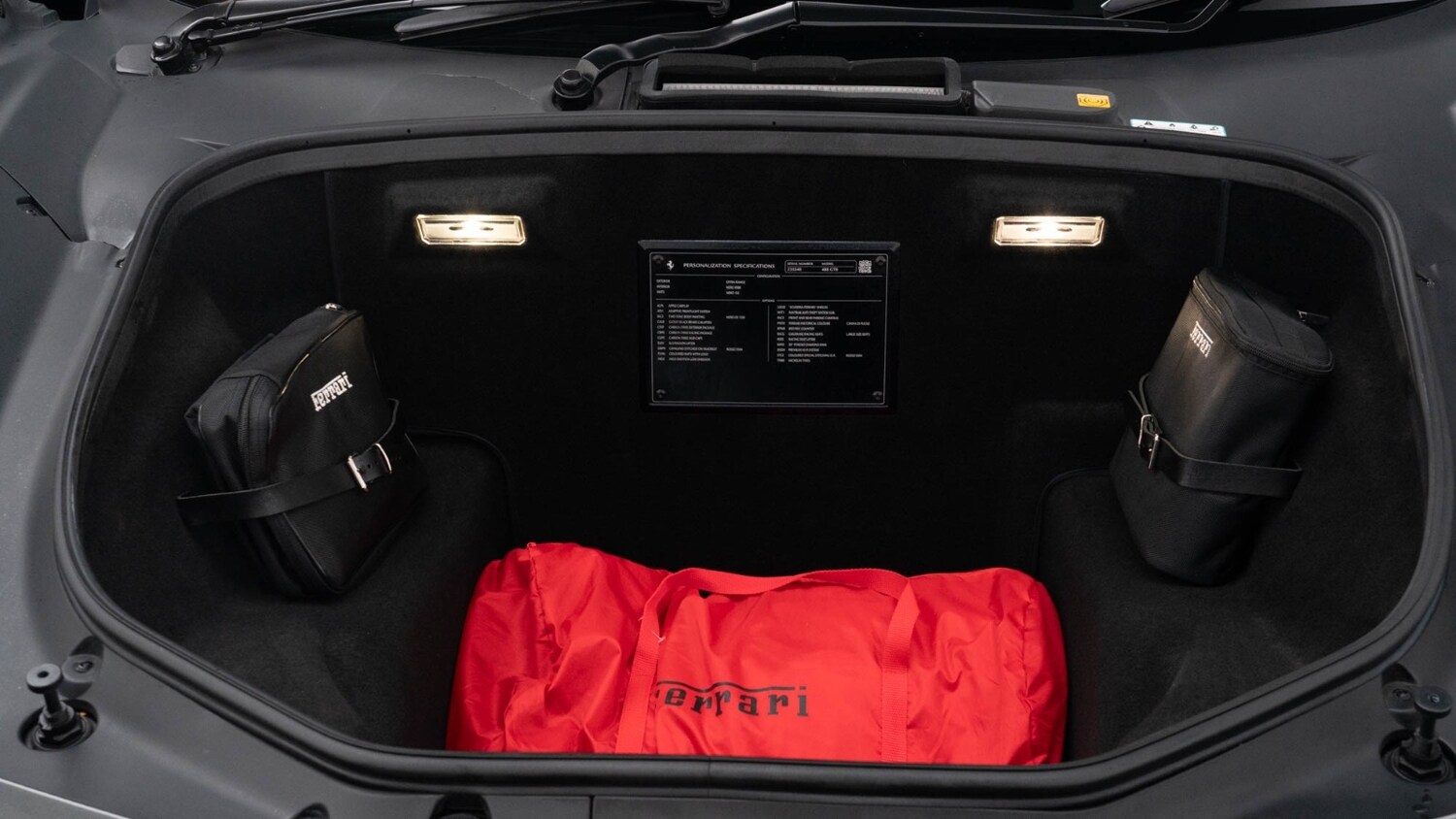 Used Ferrari 488 2018 for sale - 76161371: Photo 32