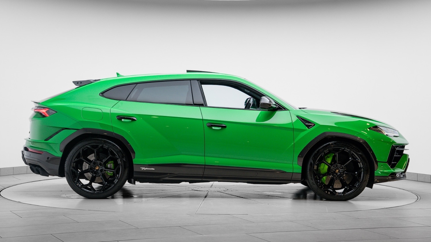 Used Lamborghini Urus 2025 for sale - 76869320: Photo 17