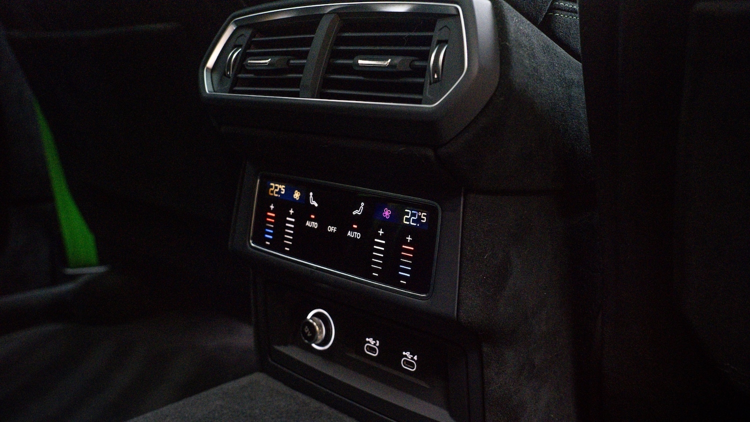 Used Lamborghini Urus 2025 for sale - 76869320: Photo 31