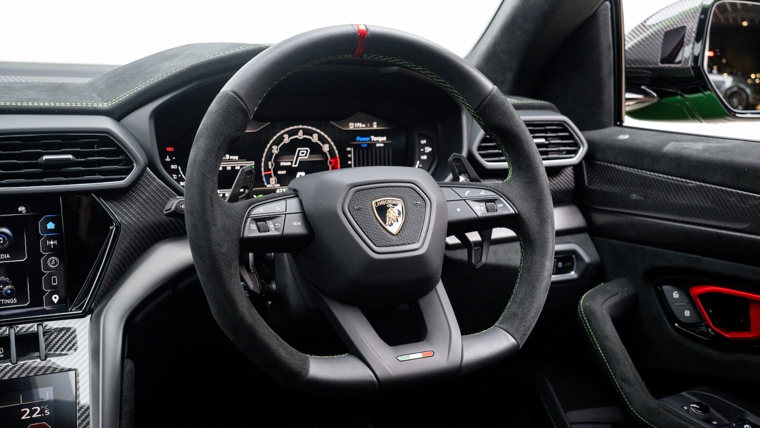 Used Lamborghini Urus 2025 for sale - 76869320: Photo 32