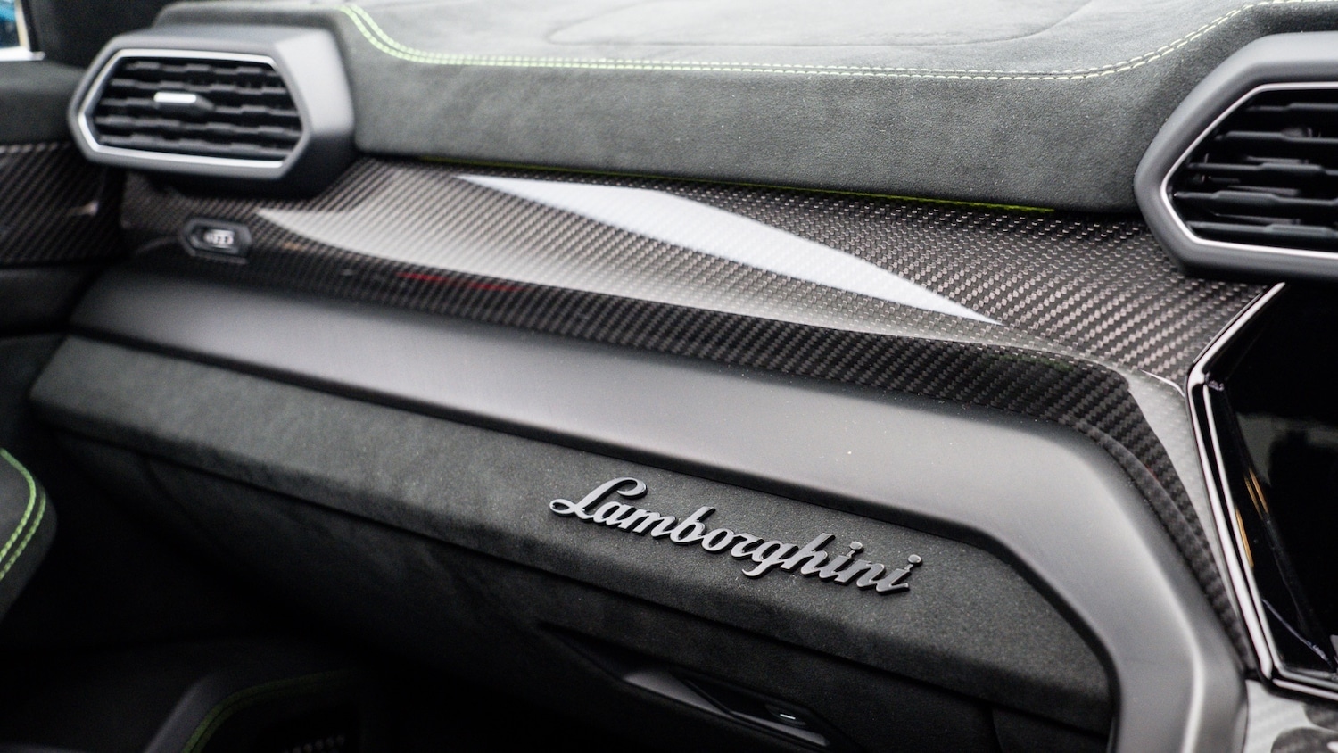 Used Lamborghini Urus 2025 for sale - 76869320: Photo 49