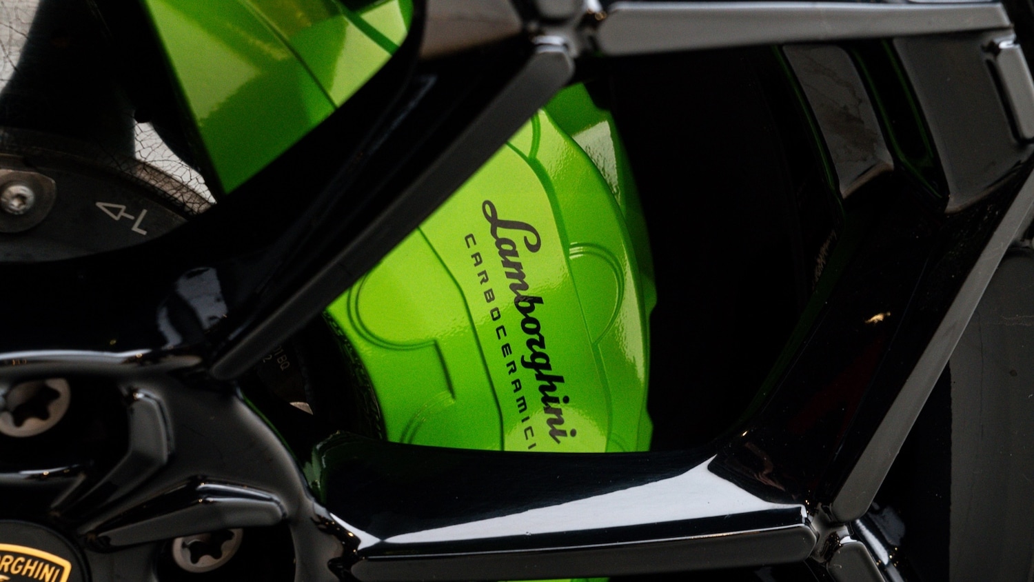 Used Lamborghini Urus 2025 for sale - 76869320: Photo 8