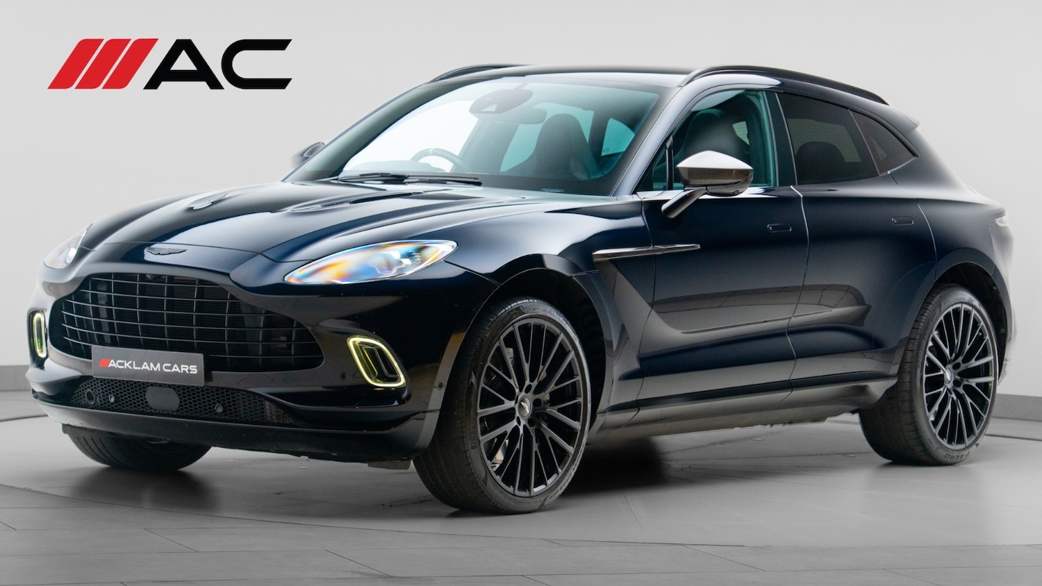 Used Aston Martin DBX 2021 for sale - 77786194: Photo 1