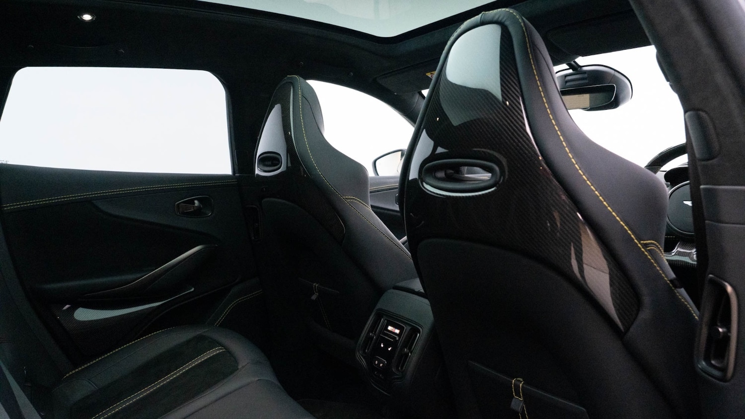 Used Aston Martin DBX 2021 for sale - 77786194: Photo 18