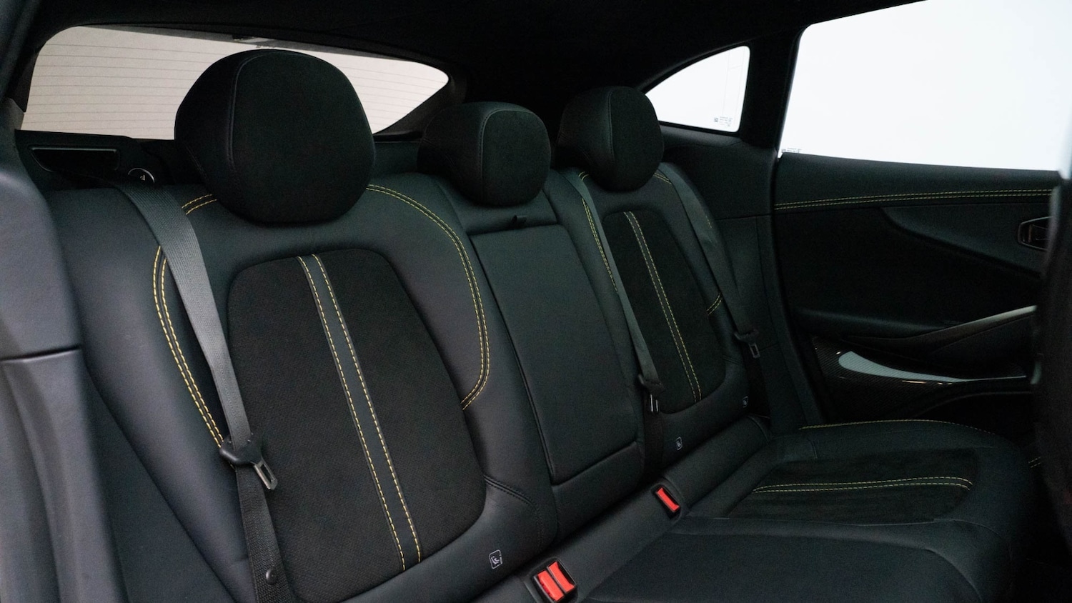 Used Aston Martin DBX 2021 for sale - 77786194: Photo 19