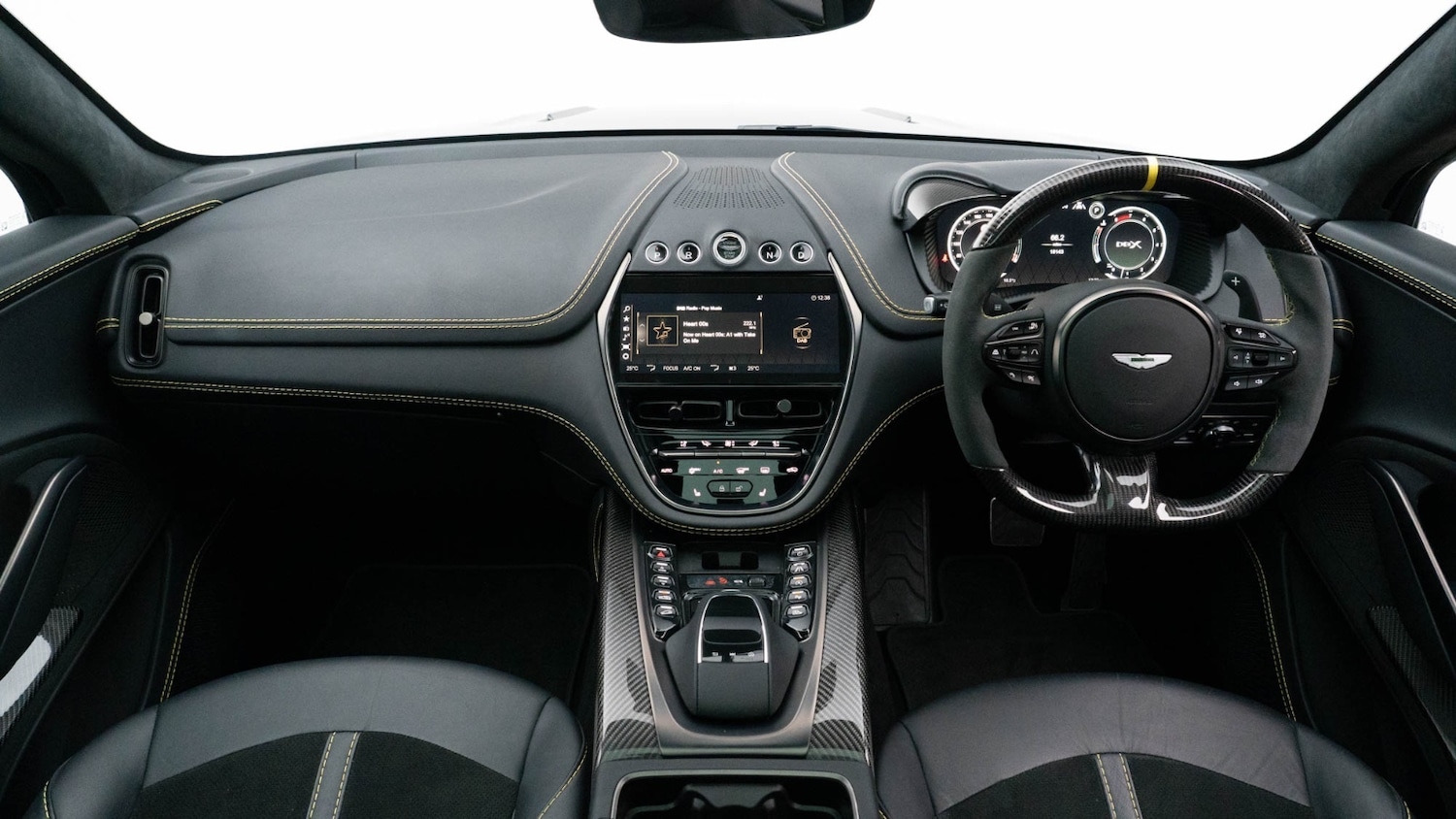 Used Aston Martin DBX 2021 for sale - 77786194: Photo 2