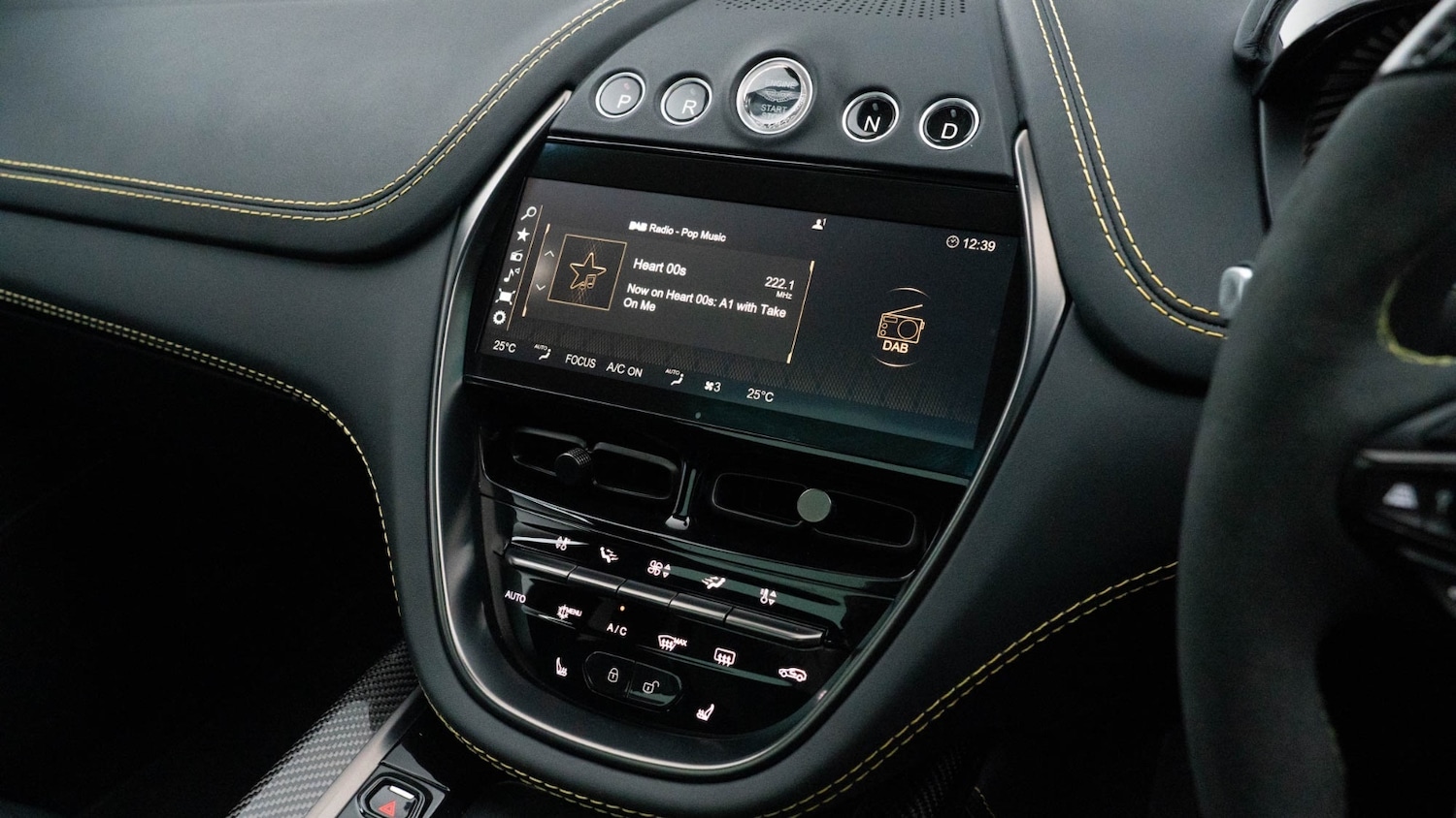 Used Aston Martin DBX 2021 for sale - 77786194: Photo 26