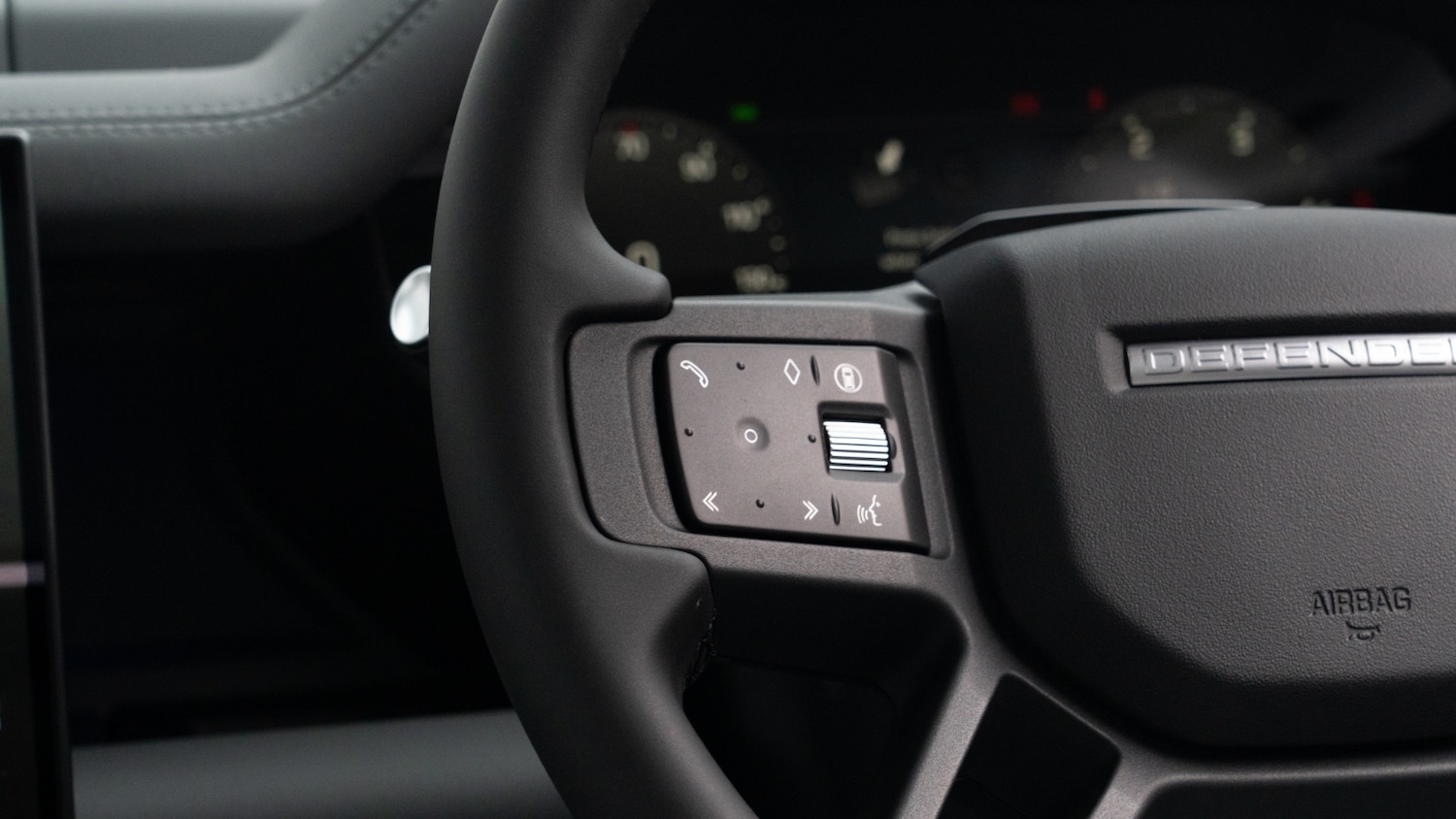 Used Land Rover Defender 2025 for sale - 76434885: Photo 16