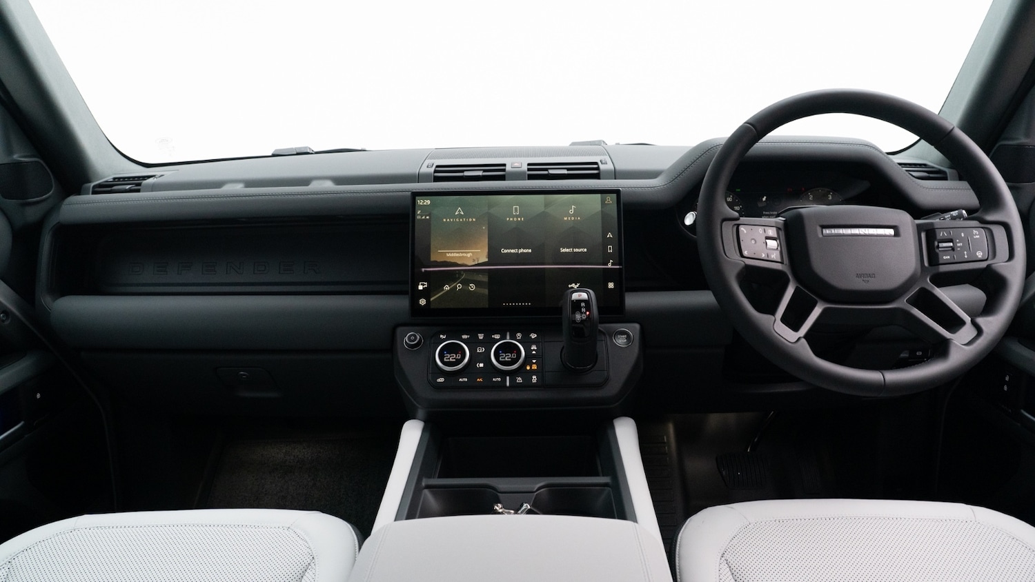 Used Land Rover Defender 2025 for sale - 76434885: Photo 2