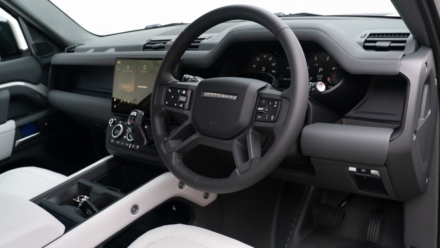 Used Land Rover Defender 2025 for sale - 76434885: Photo 21