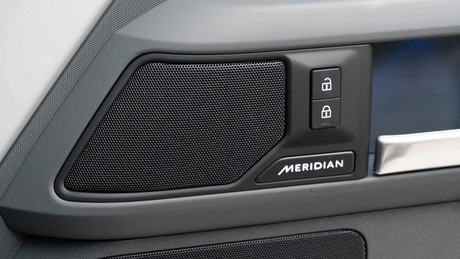 Used Land Rover Defender 2025 for sale - 76434885: Photo 29