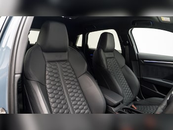 Used Audi RS3 2023 for sale - 78351187: Photo