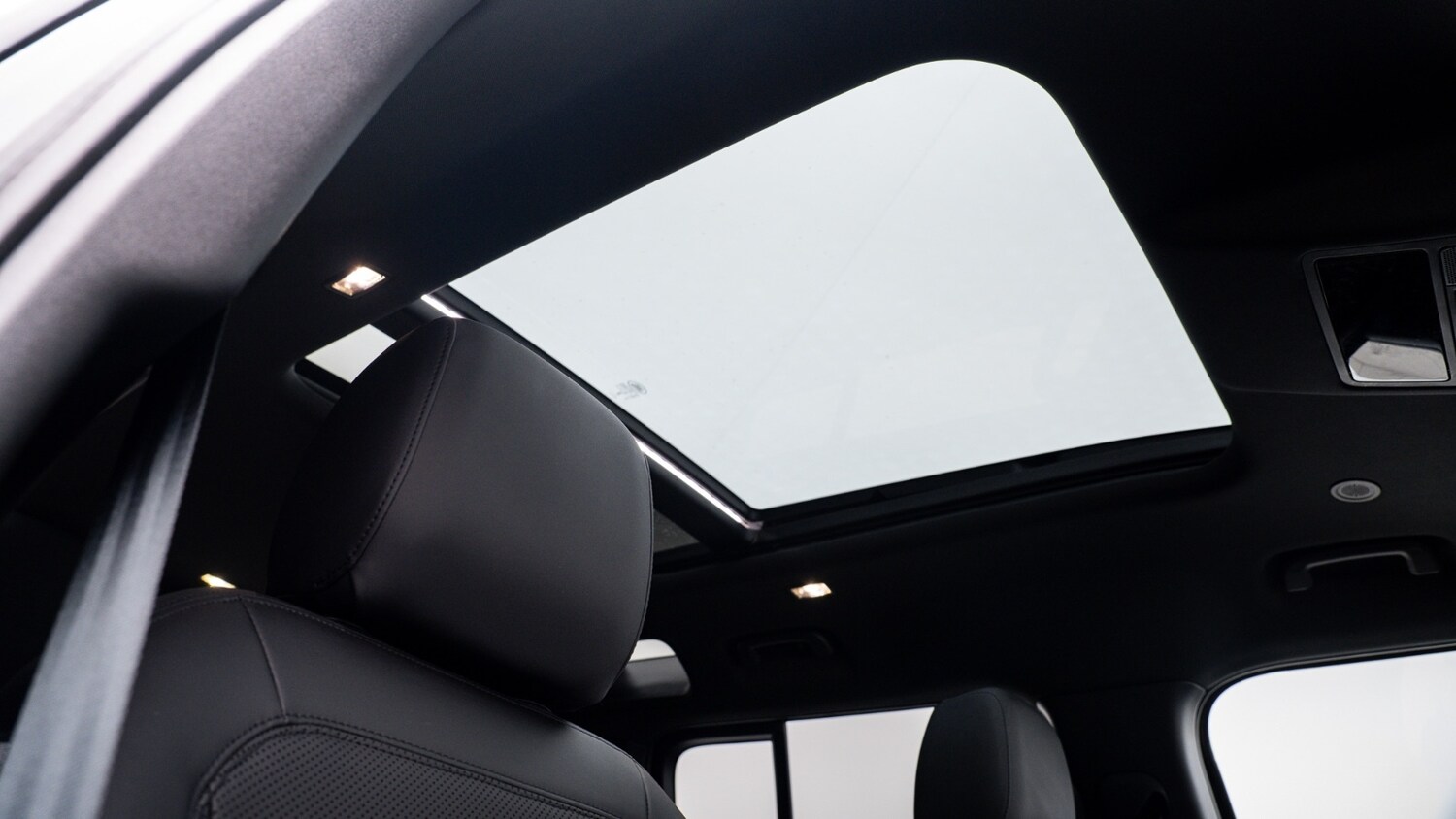 Used Land Rover Defender 2024 for sale - 77988448: Photo 25