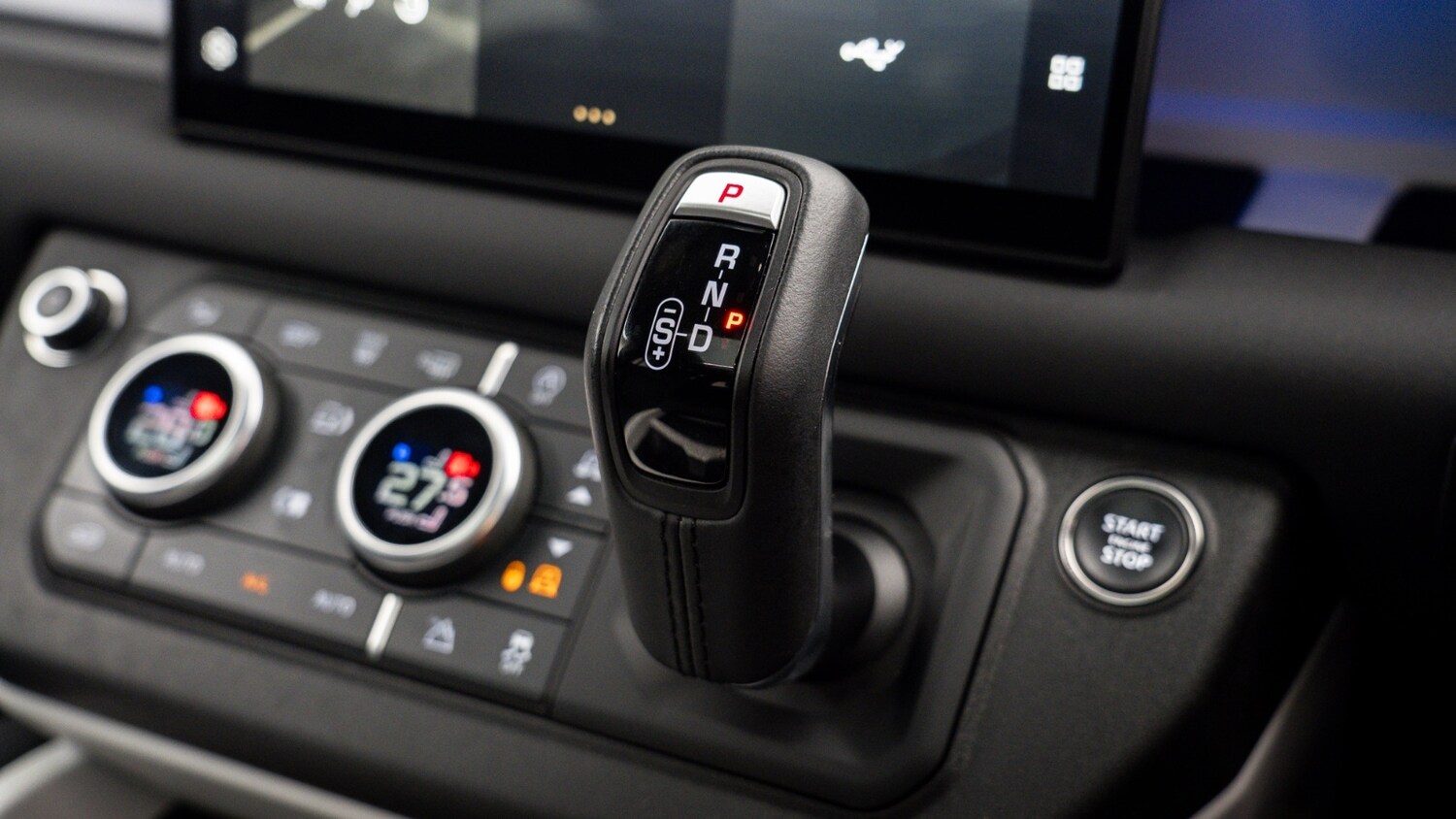 Used Land Rover Defender 2024 for sale - 77988448: Photo 31