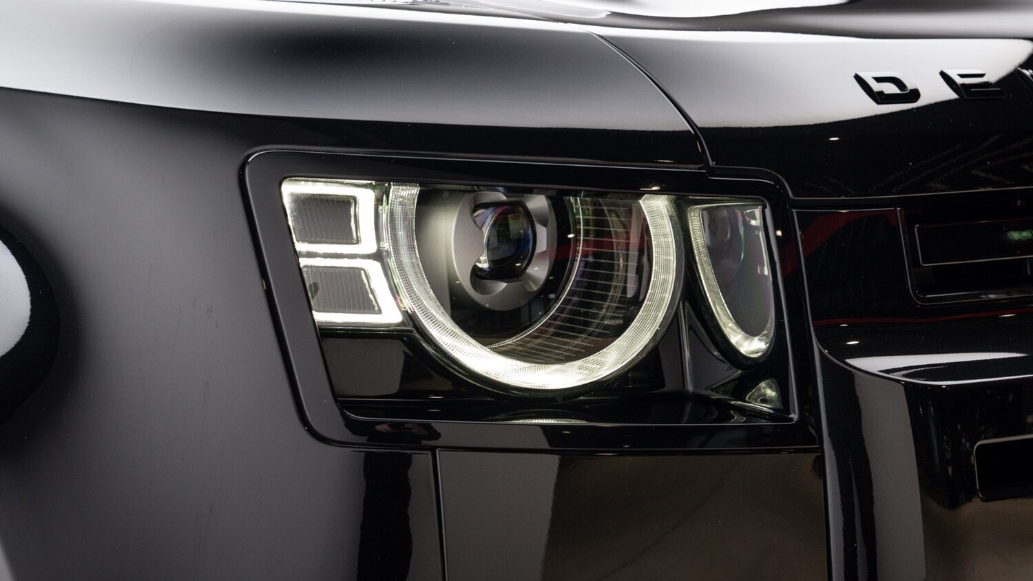 Used Land Rover Defender 2024 for sale - 77988448: Photo 41