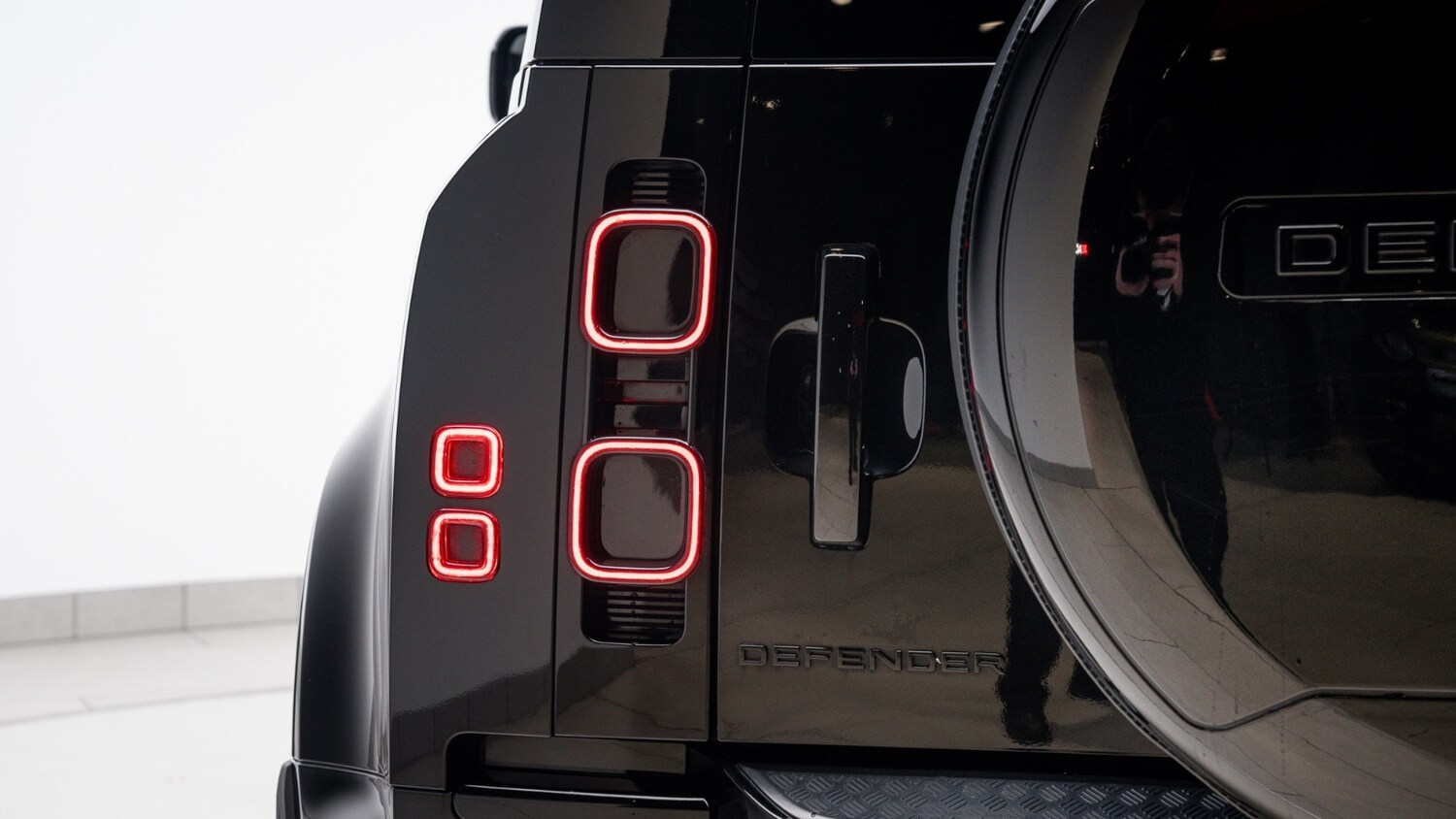 Used Land Rover Defender 2024 for sale - 77988448: Photo 42