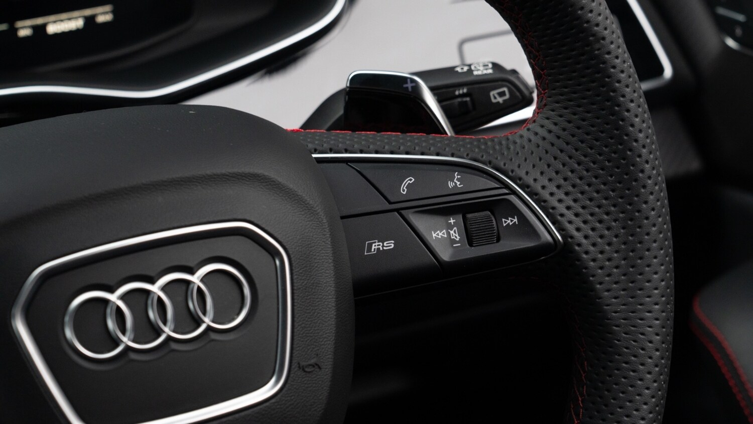 Used Audi RS Q8 2025 for sale - 76003621: Photo 22