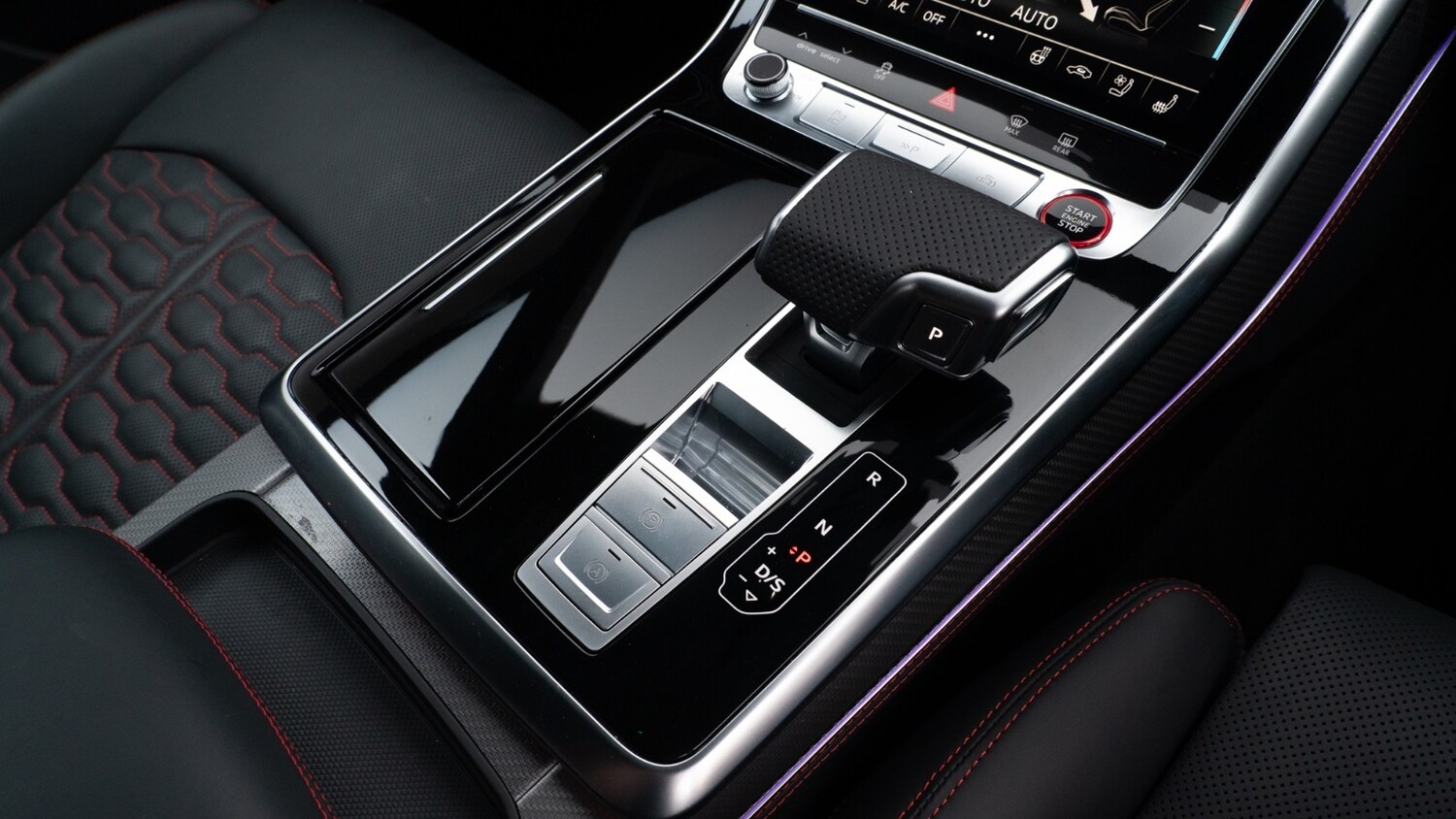 Used Audi RS Q8 2025 for sale - 76003621: Photo 24