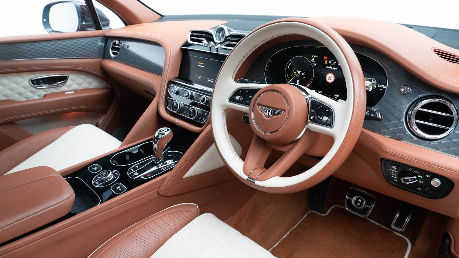 Used Bentley Bentayga 2022 for sale - 76172331: Photo 18