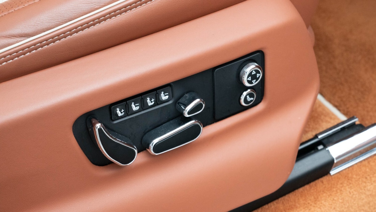 Used Bentley Bentayga 2022 for sale - 76172331: Photo 38