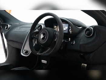 Used McLaren 600LT 2020 for sale - 77063290: Photo