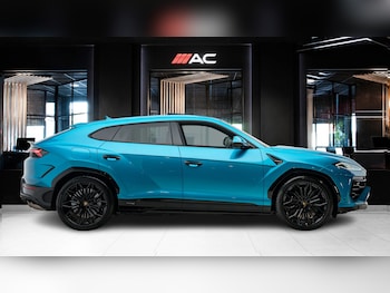 Used Lamborghini Urus 2025 for sale - 79430654: Photo